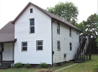 605 N Walnut St #B, Champaign, IL 61820