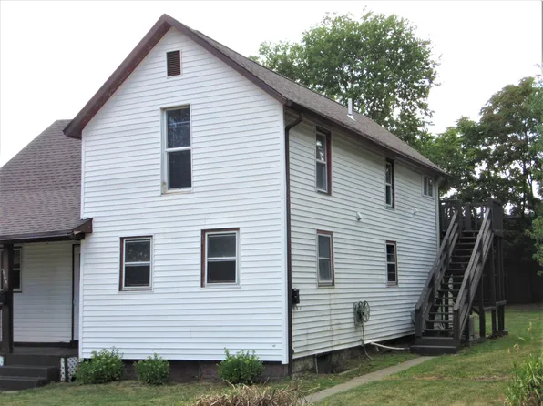 605 N Walnut St #B, Champaign, IL 61820