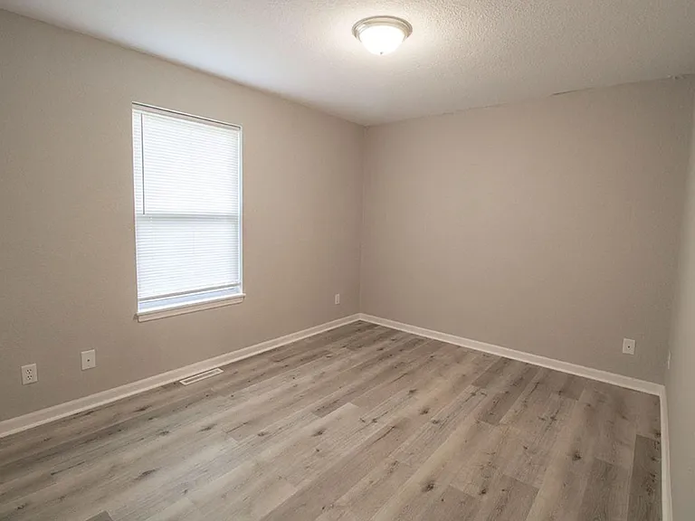 5308 Godas Cir — Photo 23