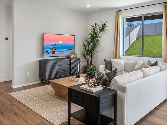 7th image of this home