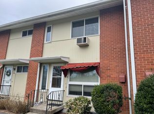 246 Centerbrook Rd #246, Hamden, CT 06518