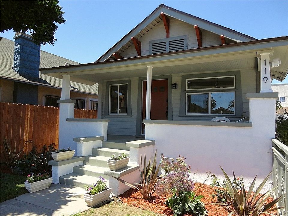 2nd image of 119 W 45th St