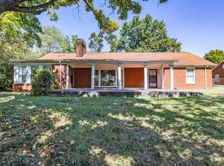 1101 W 7th North St, Morristown, TN 37814