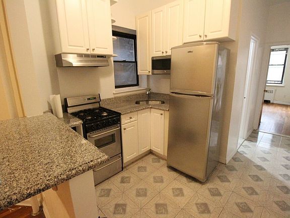 2nd image of 106 W 96th St #1BB