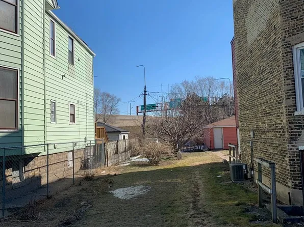 3113 N Kedzie Ave, Chicago, IL 60618