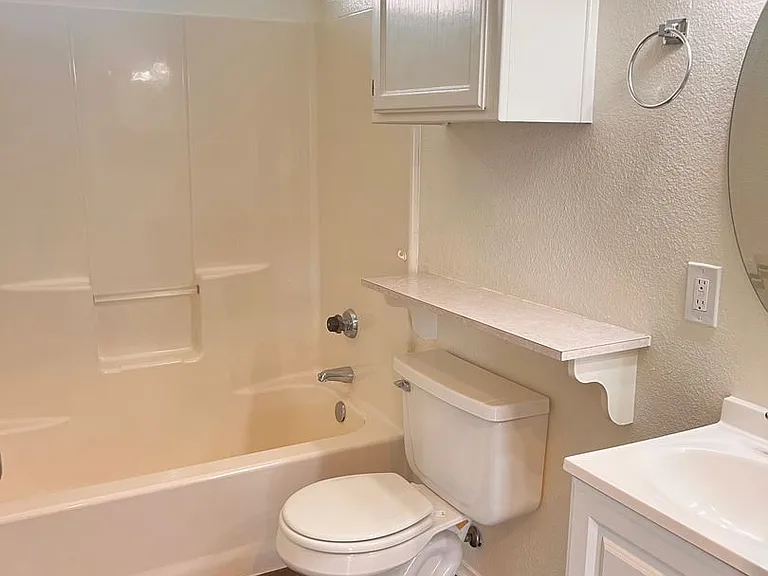 8600 Lyn River Ct — Photo 10