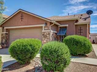 8371 W Razorbill Dr, Tucson, AZ 85757