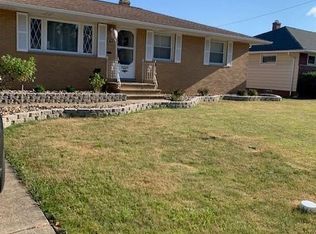 3751 Jeanne Dr, Parma, OH 44134