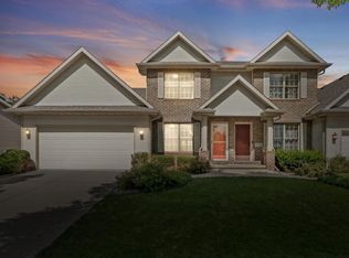 6926 Littlemore Dr, Madison, WI 53718