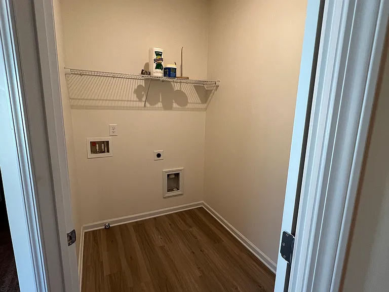 Laundry room with washer/dryer hookup