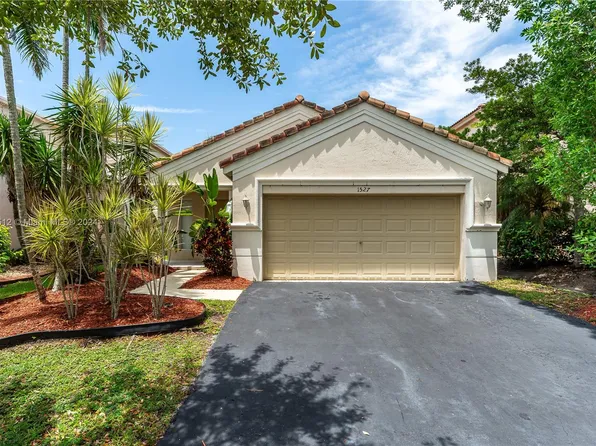 1527 Canary Island Dr, Weston, FL 33327