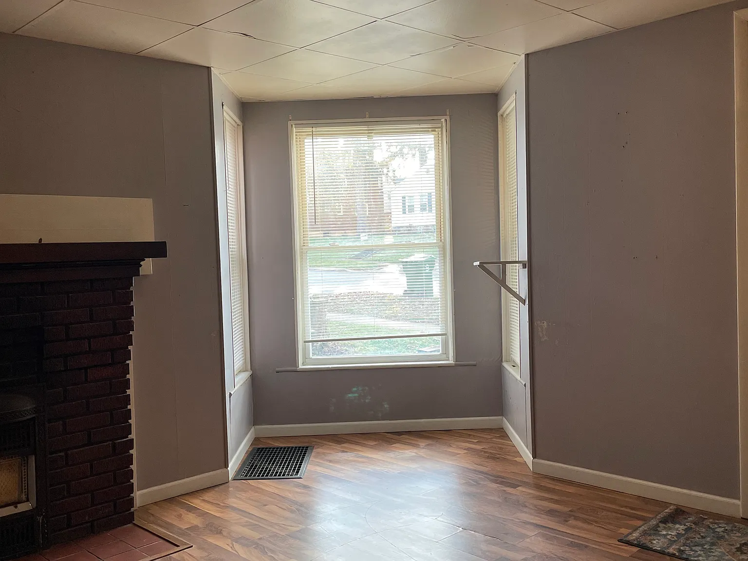 2 bed, $850 — Photo 3