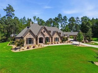 515 River Forest Dr, Forsyth, GA 31029