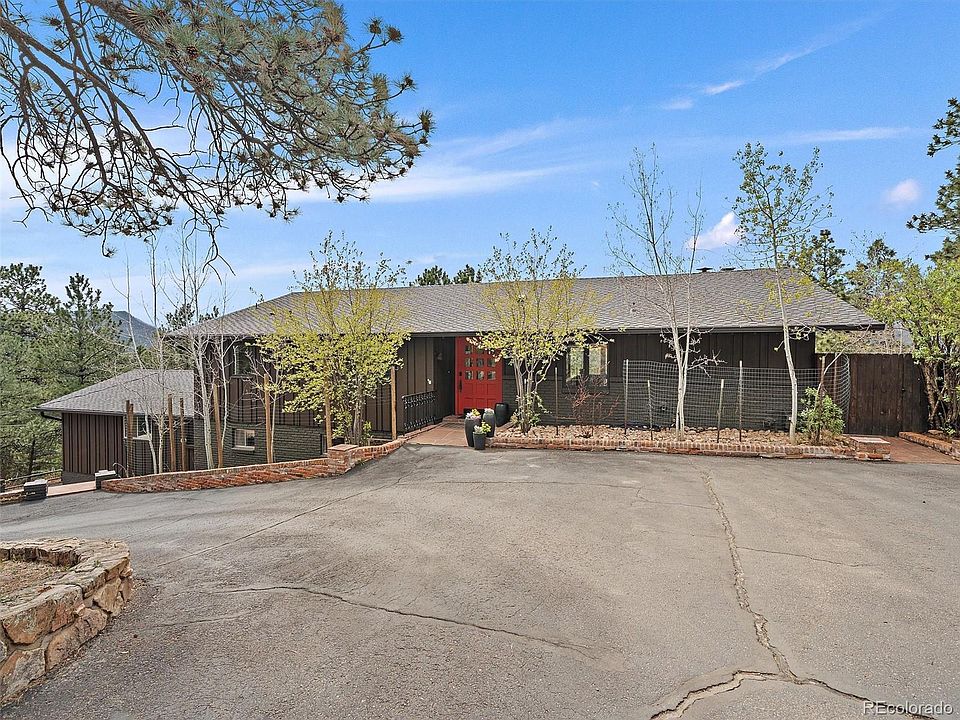1st image of 3783 Summit Lane