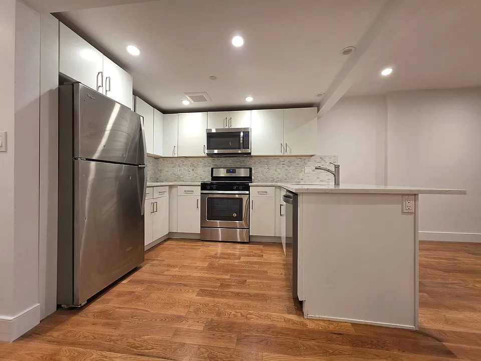 129 Quincy St #1