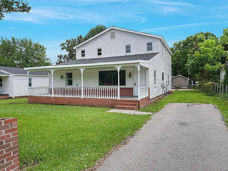 163 W Lillington St — Photo 1