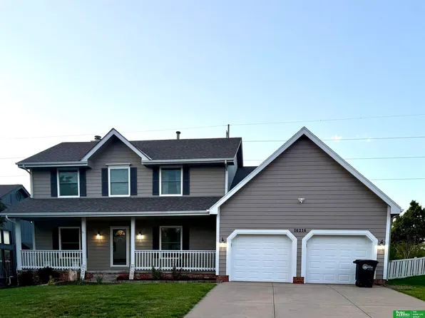 16216 Parker St, Omaha, NE 68118