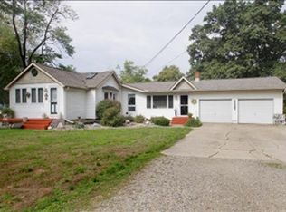 60572 Railroad St, Sturgis, MI 49091