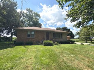 7262 E 3200 North Rd, Manville, IL 61319