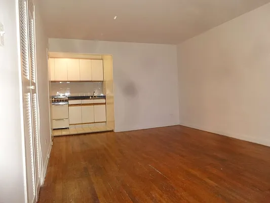 Rented by Prince Real Estate Associates LLC | media 34