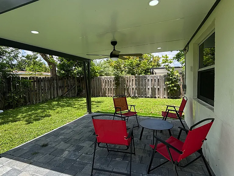 9162 NW 26th Pl — Photo 22