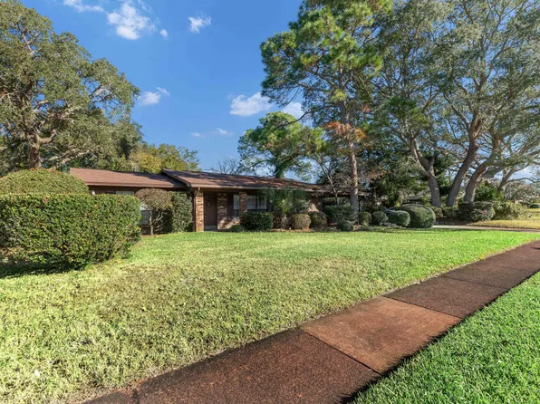 106 Woodbine Cir, Fort Walton Beach, FL 32548