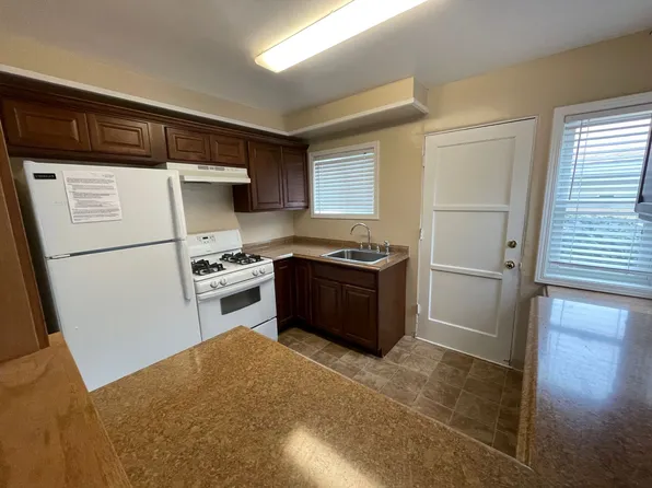 0017, 4964-4970 W Point Loma Blvd #4966, San Diego, CA 92107