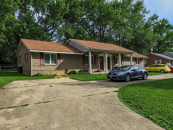 2nd image of 7640-7642 Rosewood Dr
