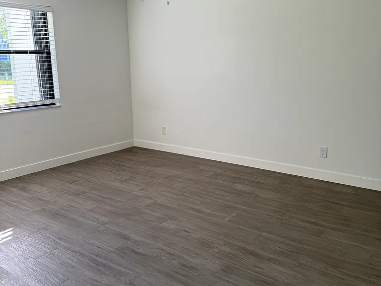 1290 SE Parkview Pl #A3 — Photo 18
