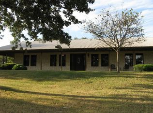 1196 Harry St, Lexington, TX 78947