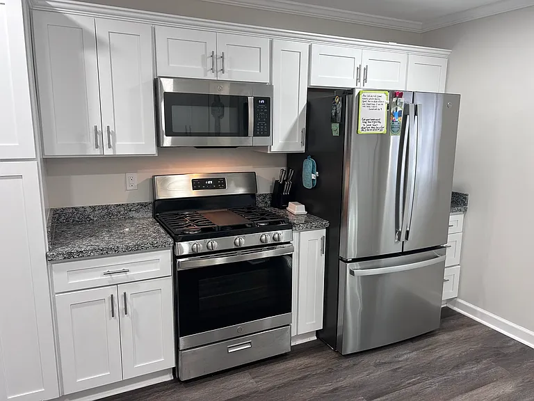 302 W Old Pass Rd — Photo 8