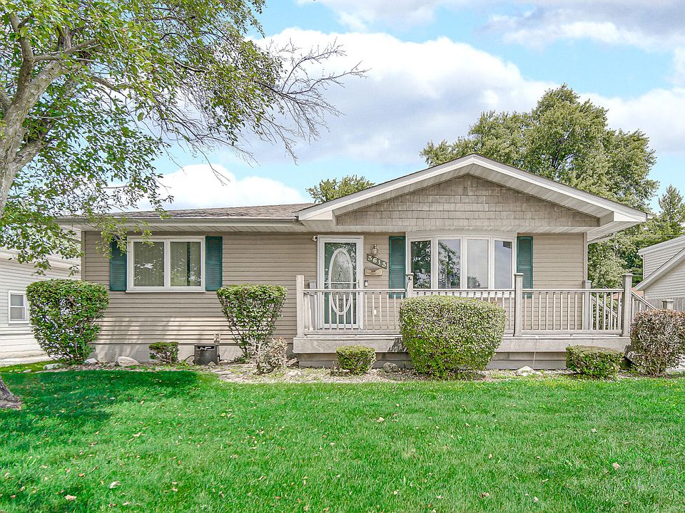 1st image of 3613 41st Ln