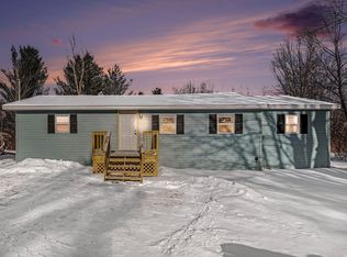 2364 W Huckleberry Rd, Sanford, MI 48657