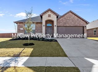555 Smart Strike Trl, Granbury, TX 76049