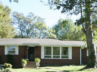 586 Joyce Ln, Nashville, TN 37216