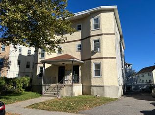 180-182 Walnut St, Watertown, MA 02472