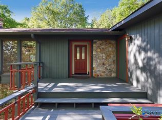 212 Bel Air Rd SE, Huntsville, AL 35802