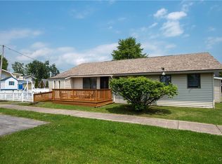 200 Spencer Ave, Sylvan Beach, NY 13157