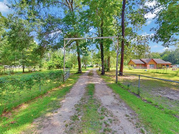 5th image of 24395 Creekwood Dr