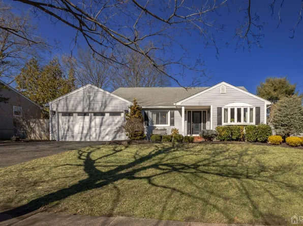 23 Ray St, Milltown, NJ 08850