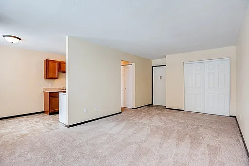 Woodbridge Terrace Apartments — Photo 17