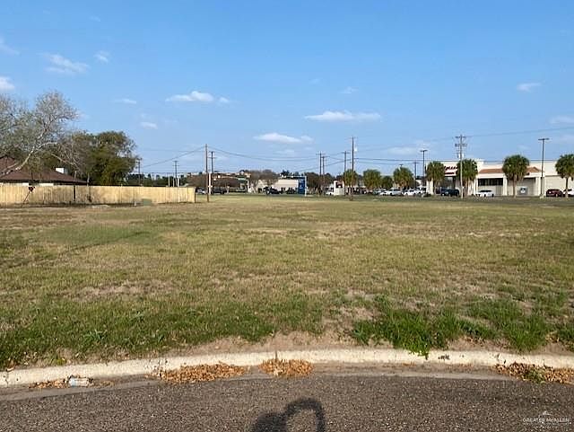 2nd image of 1609 Norma Ln