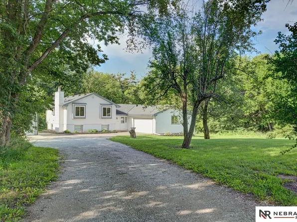 18605 Cornish Rd, Springfield, NE 68059