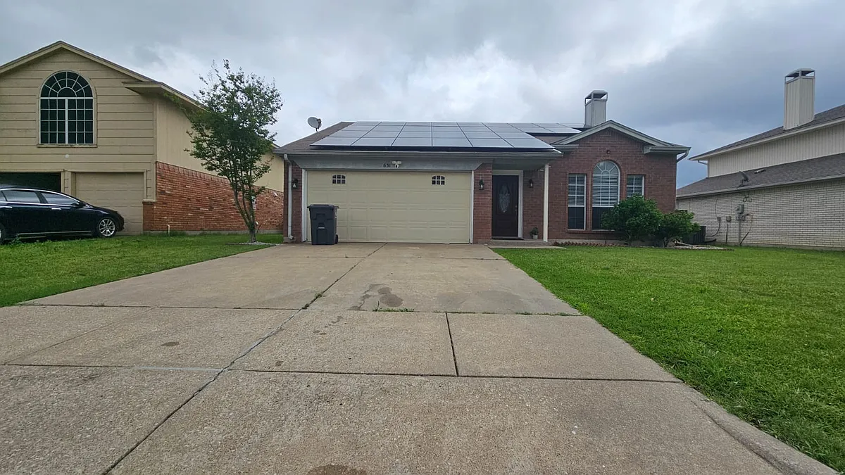 Building Photo - 631 Lemon Dr