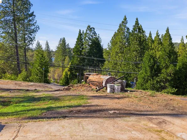 20169 Pine Mountain Dr, Groveland, CA 95321