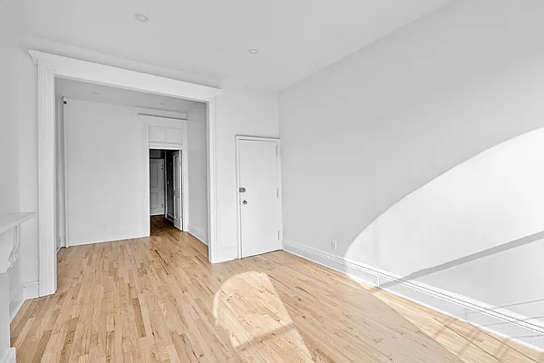 Rented by Corcoran | media 16