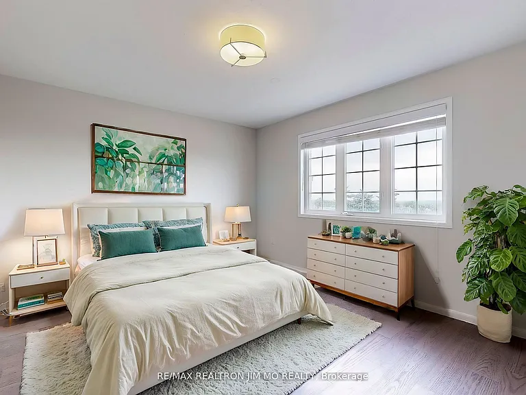 766 Grand Ridge Ave — Photo 16