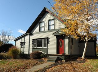 176 Weymouth St, Holbrook, MA 02343