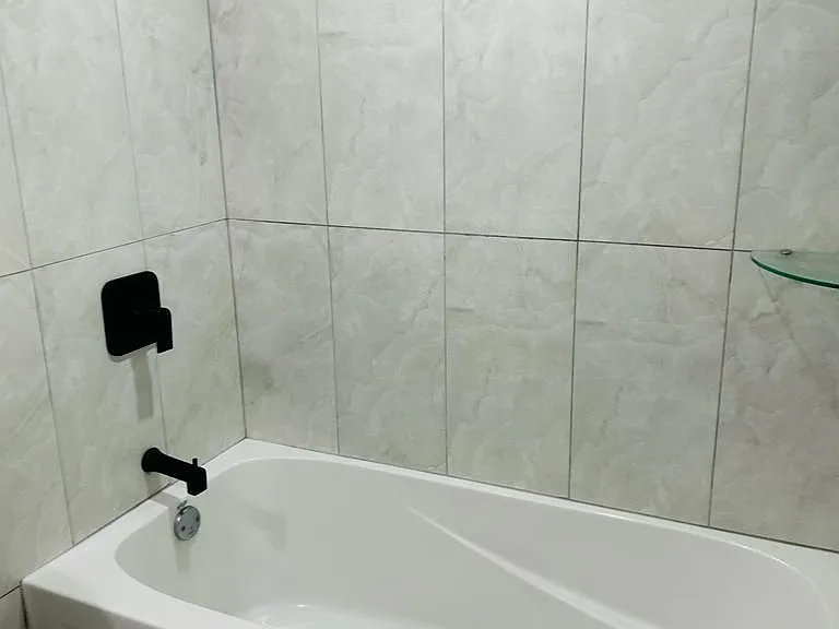 13 Black Diamond Cres #BASEMENT — Photo 9