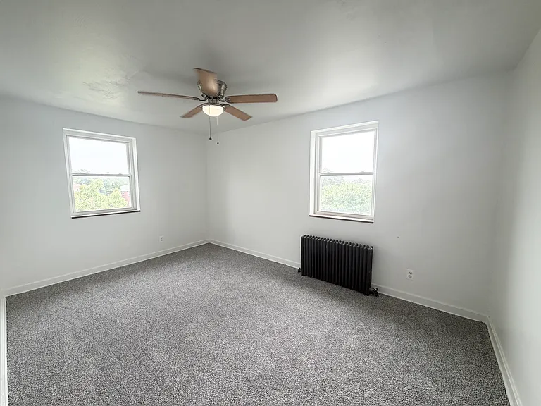 1696 Skyline Dr #14 — Photo 12